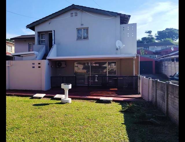 2 BEDROOM APARTMENT FOR SALE IN MALVERN